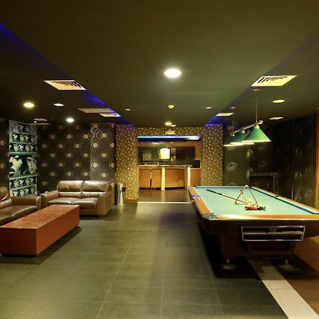 Swiss-Belhotel Maleosan Manado Kültér fotó