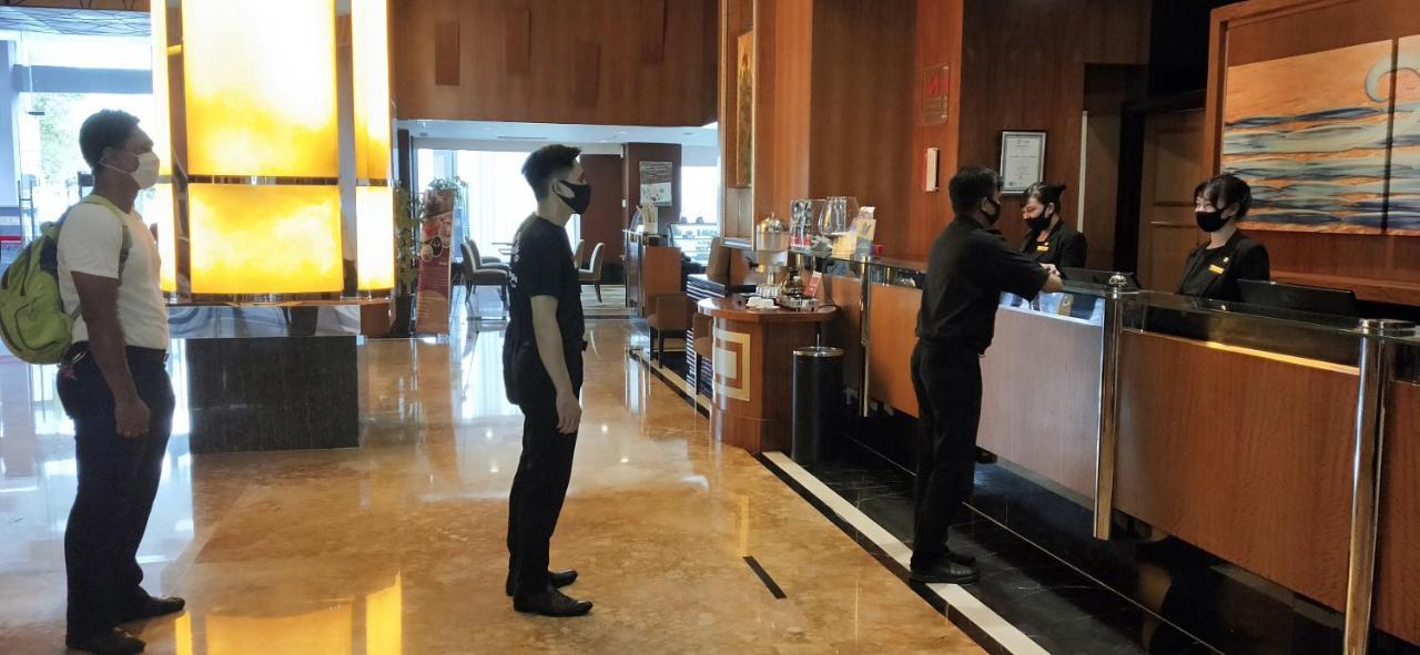 Swiss-Belhotel Maleosan Manado Kültér fotó