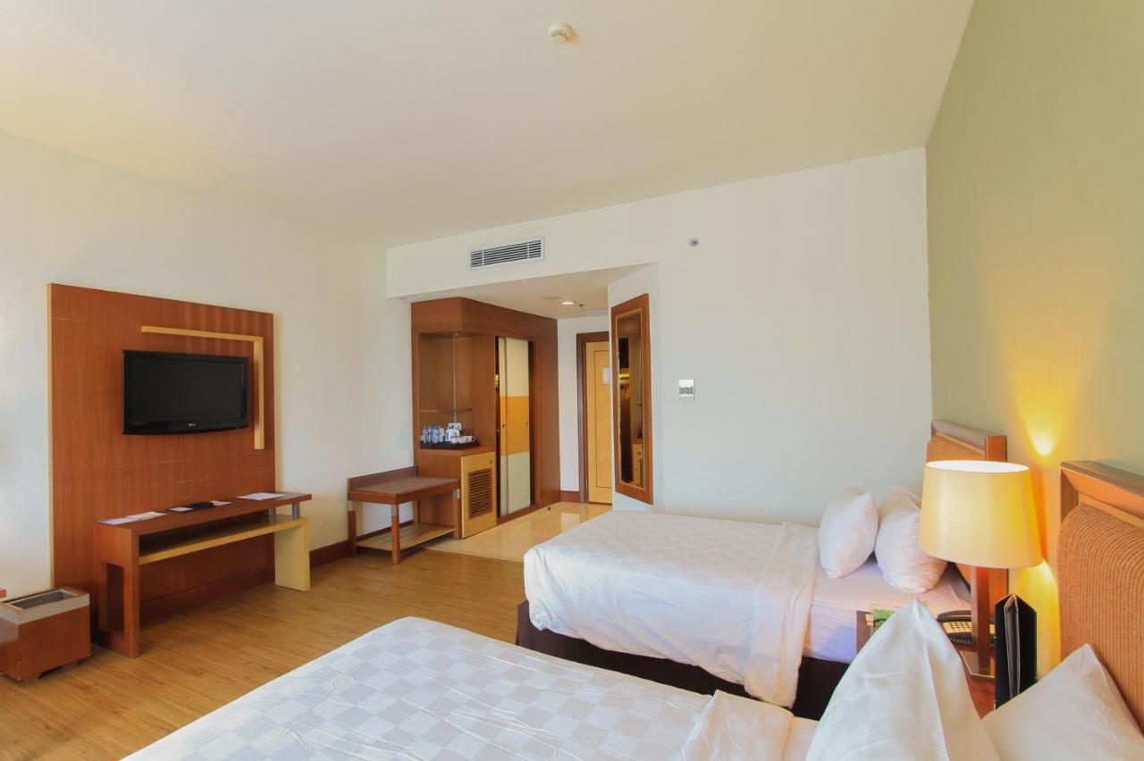 Swiss-Belhotel Maleosan Manado Kültér fotó