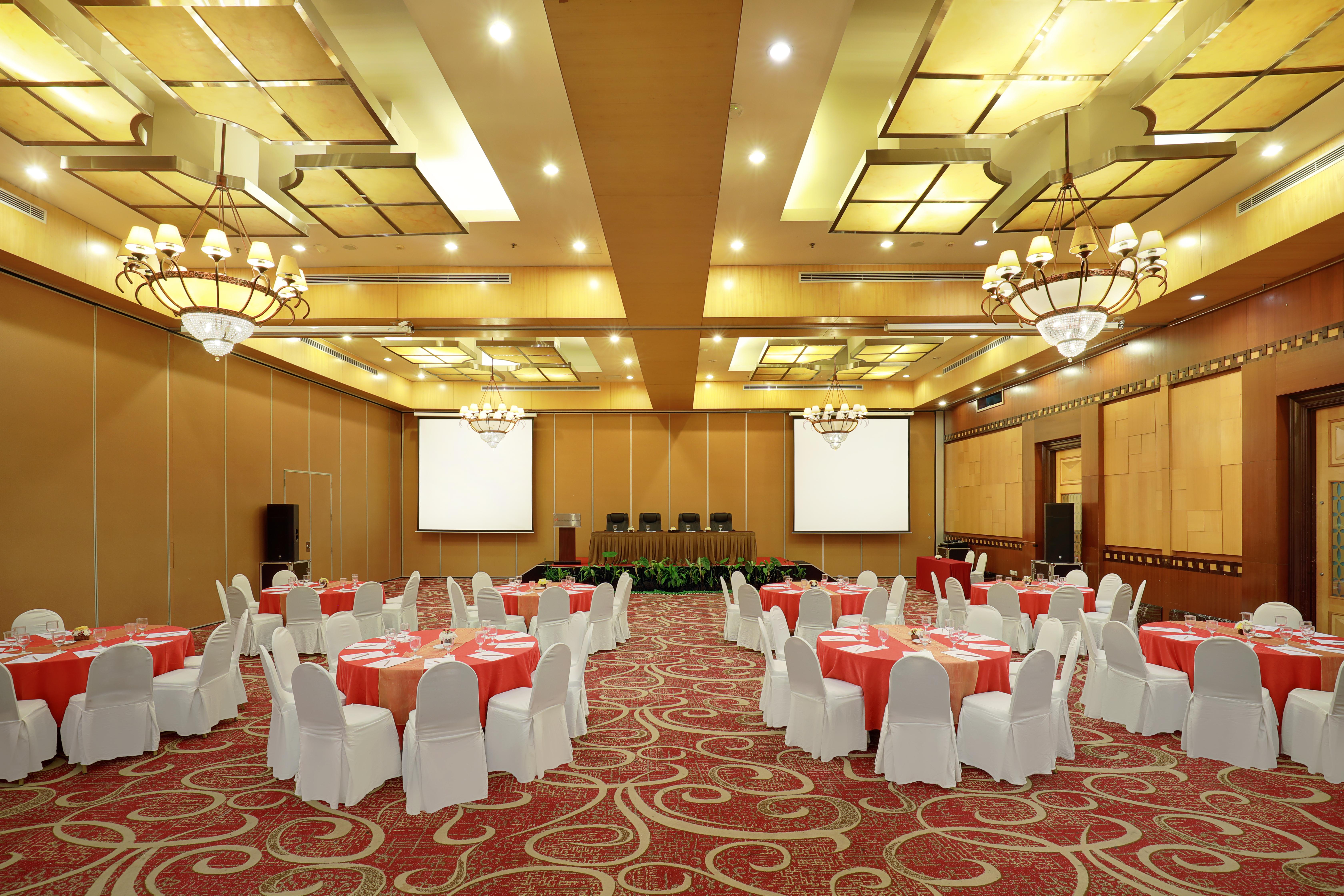 Swiss-Belhotel Maleosan Manado Kültér fotó