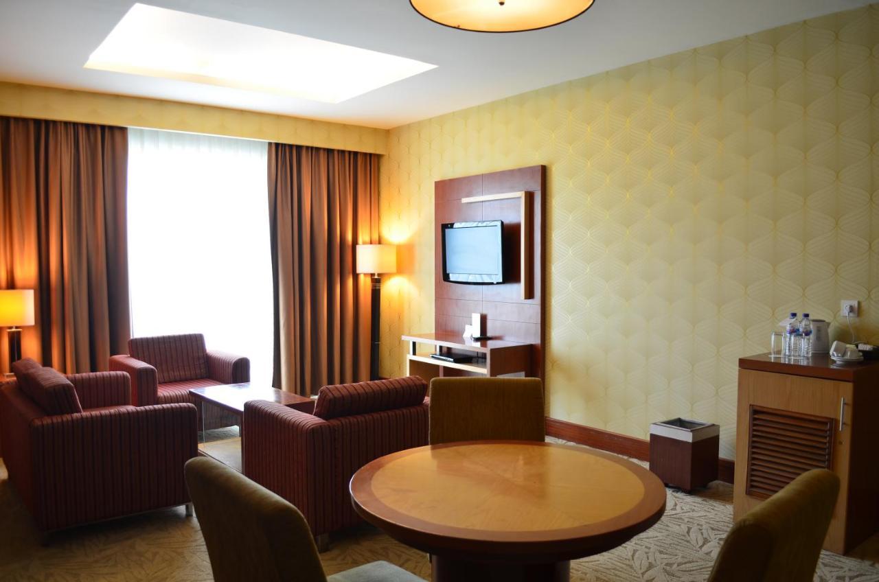Swiss-Belhotel Maleosan Manado Kültér fotó